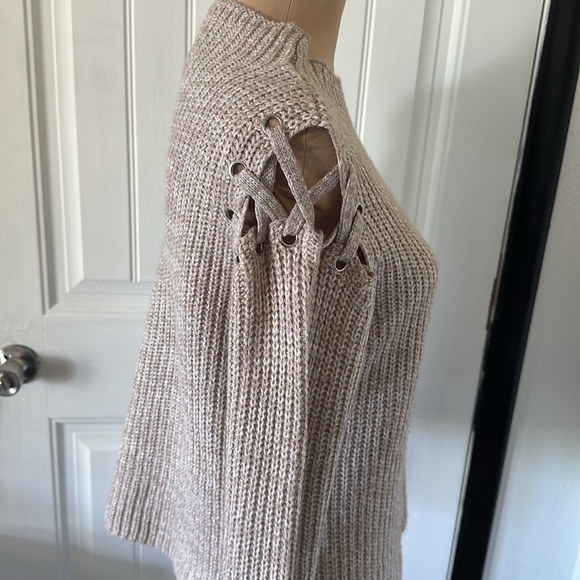 John + Jenn sweater - Picture 3 of 8